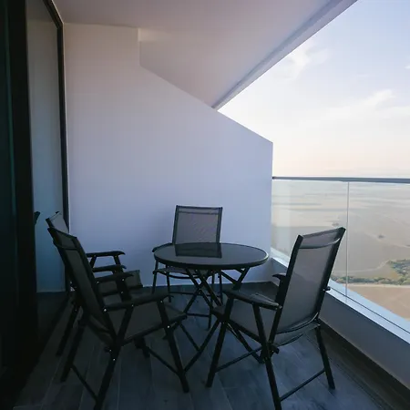 Apartman Grand Sapphire Hotel, Casino & Deluxe Residential