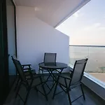 アパート Grand Sapphire Hotel, Casino & Deluxe Residential
