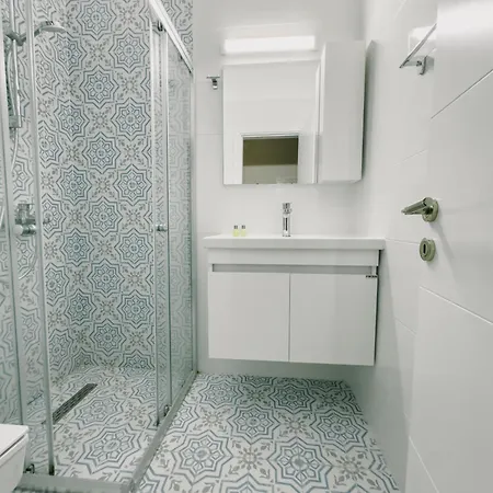 Caesar 1 Bedroom, Spa, Sauna, Turkish Hamam & Apartment
