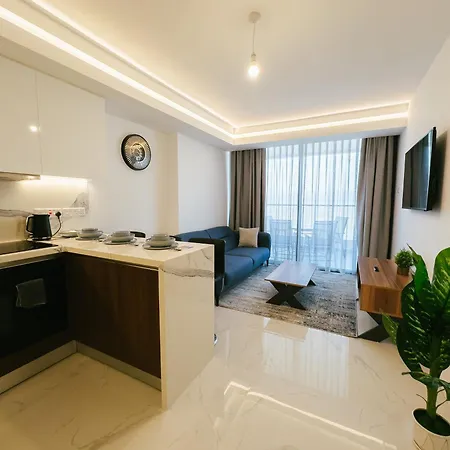 Grand Sapphire Hotel, Casino & Deluxe Residential Apartament *