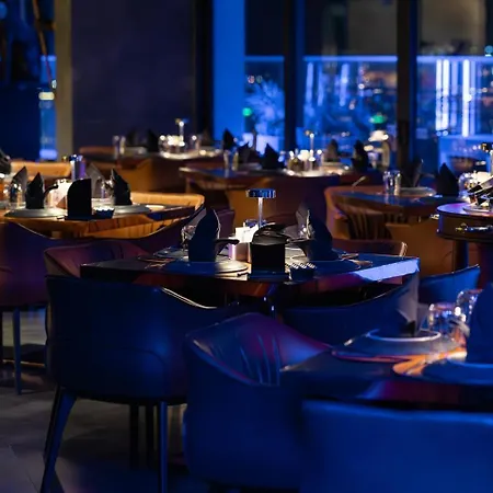 Апартаменты Grand Sapphire Hotel, Casino & Deluxe Residential *