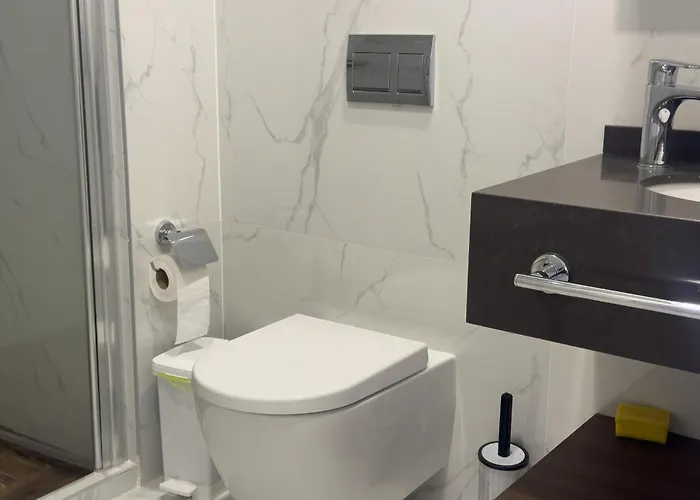 Grand Sapphire Hotel, Casino & Deluxe Residential *